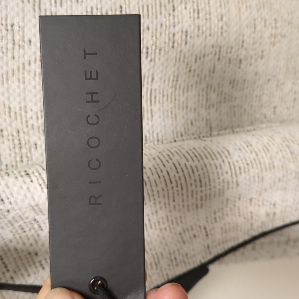 the Ricochet Klee Dress - Full Rear Zip - Flirty & Work Appropriate - Academia - Picture 14 of 16
